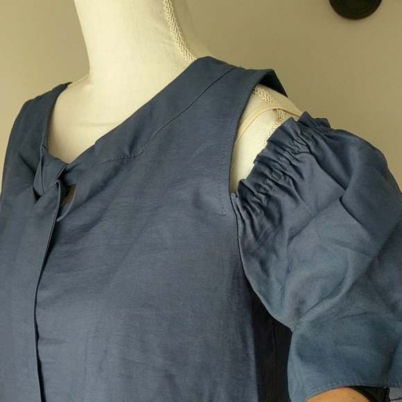 Clearance Summer Cold shoulder tie keyhole neckline Unique! Small - Picture 9 of 12